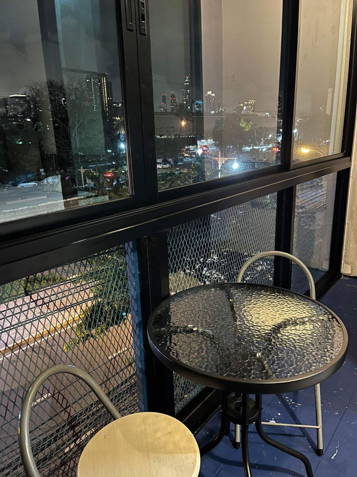 Baan1668 Hometel Near Chinatown One Банкок Екстериор снимка