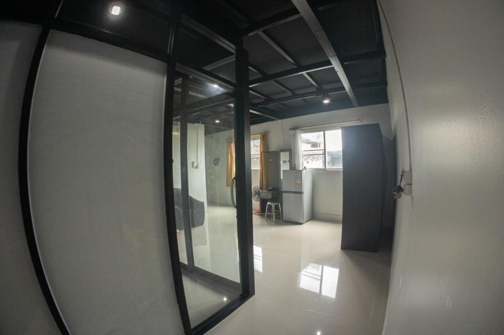 Baan1668 Hometel Near Chinatown One Банкок Екстериор снимка