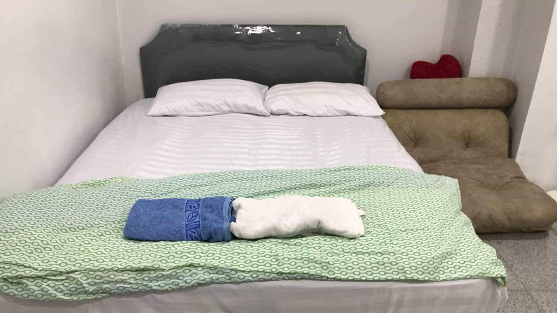 Baan1668 Hometel Near Chinatown One Банкок Екстериор снимка